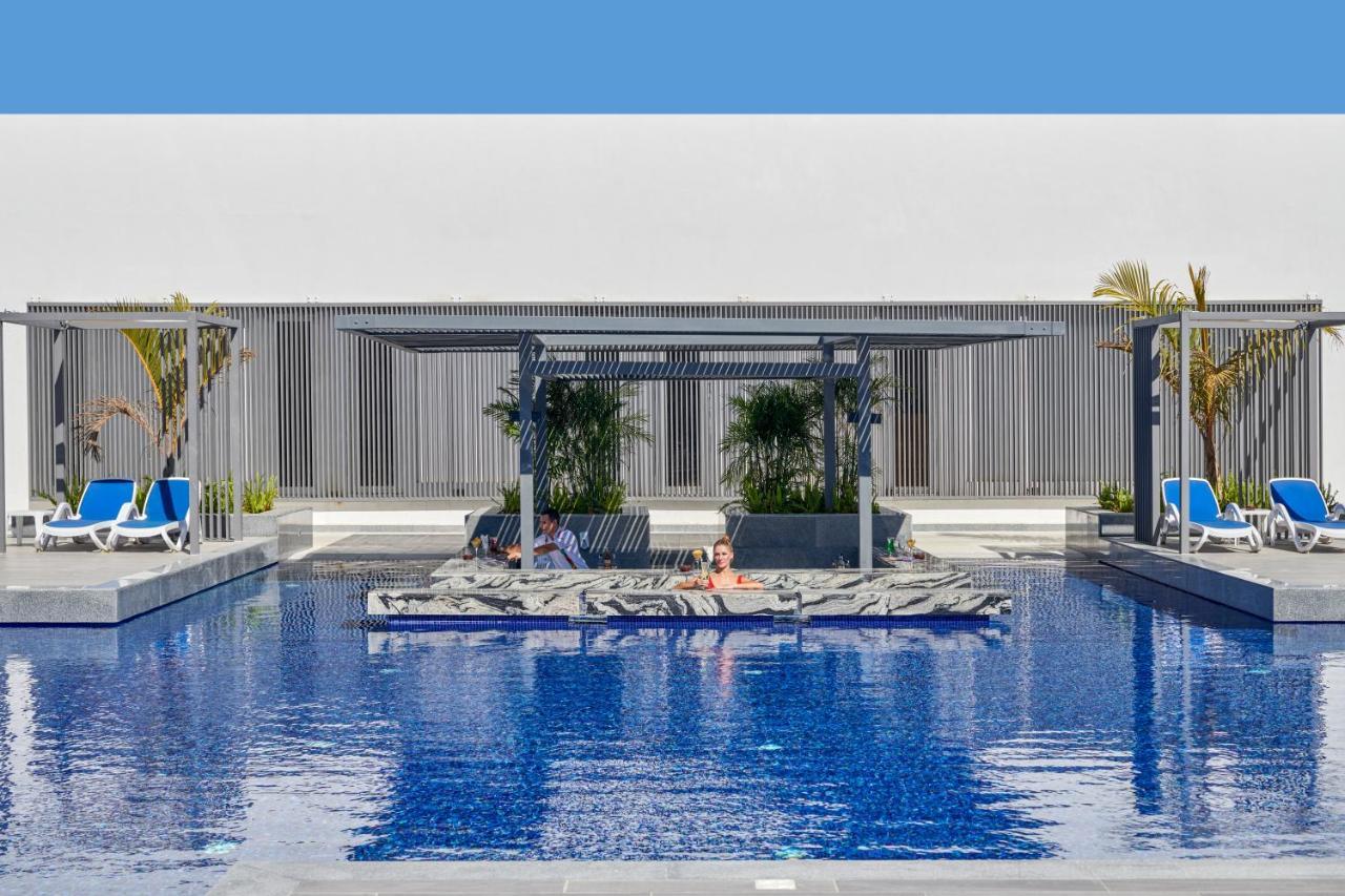 Maritim Jolie Ville Resort & Casino Sharm El-Sheikh Exterior foto The swimming pool at the hotel