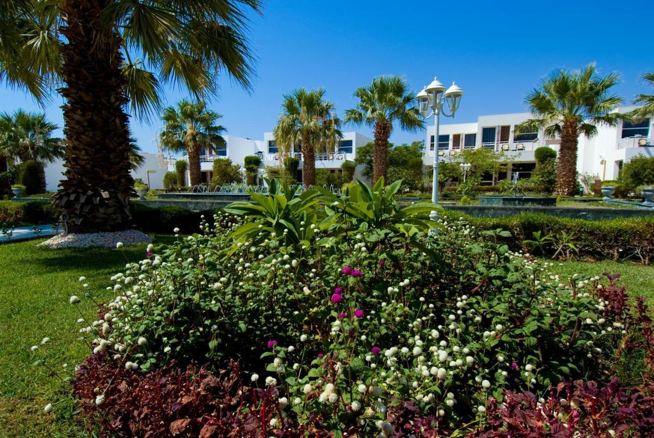 Maritim Jolie Ville Resort & Casino Sharm El-Sheikh Exterior foto Residential area in El Alamein