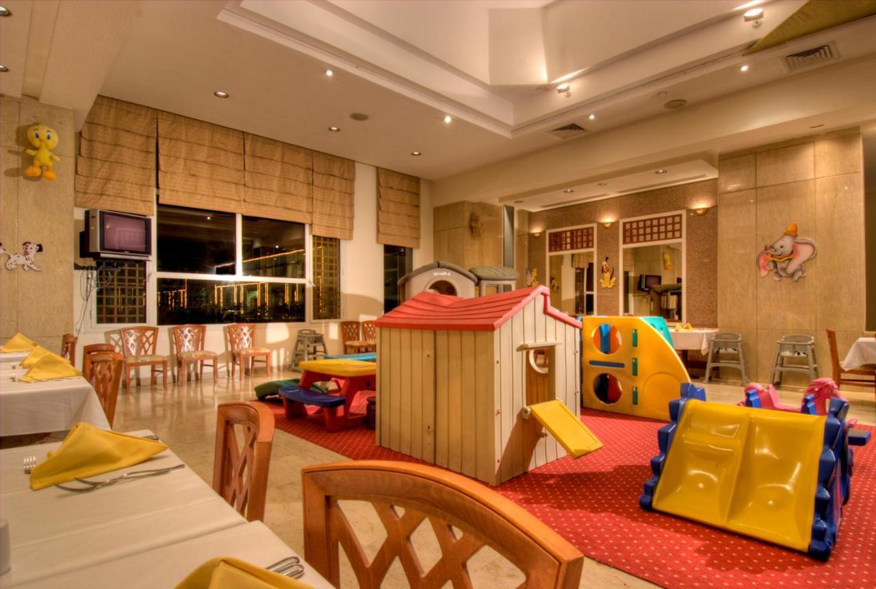 Maritim Jolie Ville Resort & Casino Sharm El-Sheikh Exterior foto The children's club at the hotel